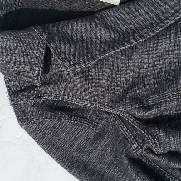 Lululemon Ride On Blazer Size 4 - Picture 3 of 16